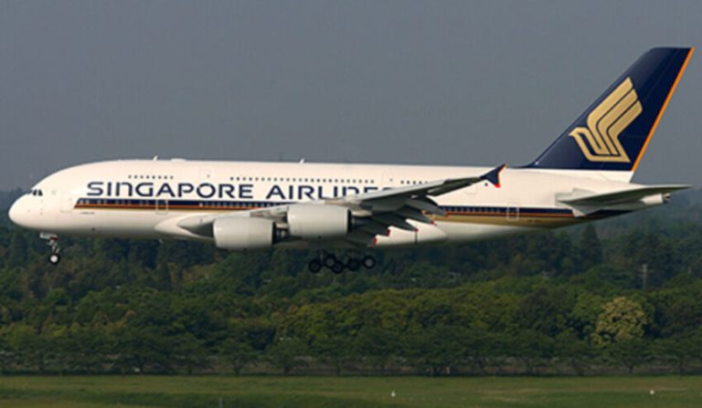 新加坡航空在香港地鐵站推出城中登機服務 乘客可提前辦理登機手續和行李寄存
