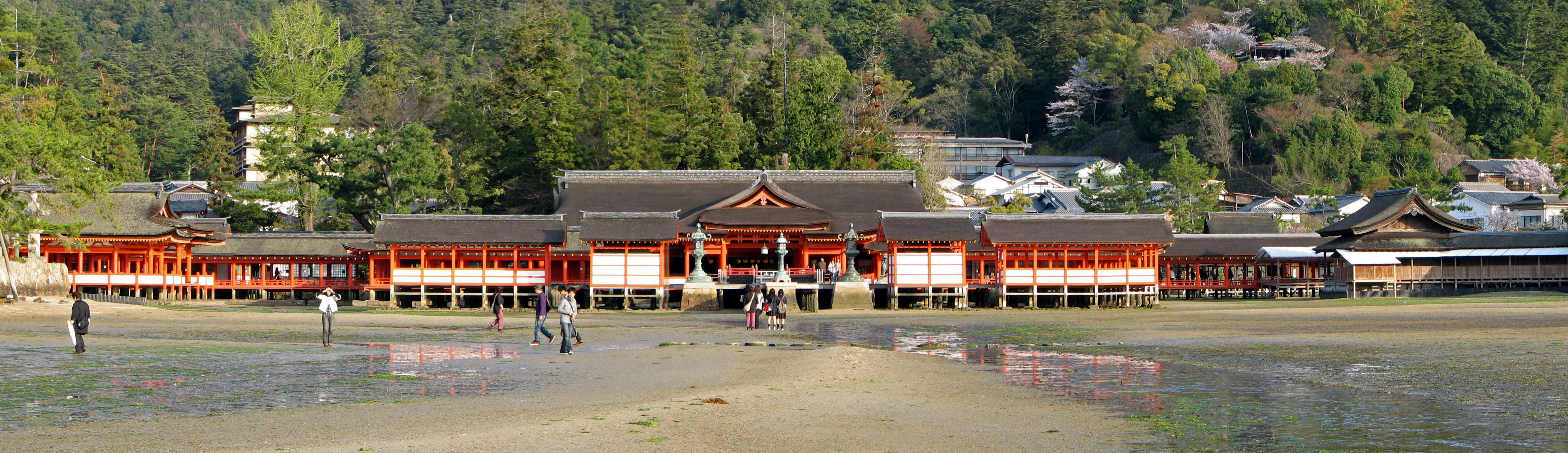 嚴島神社