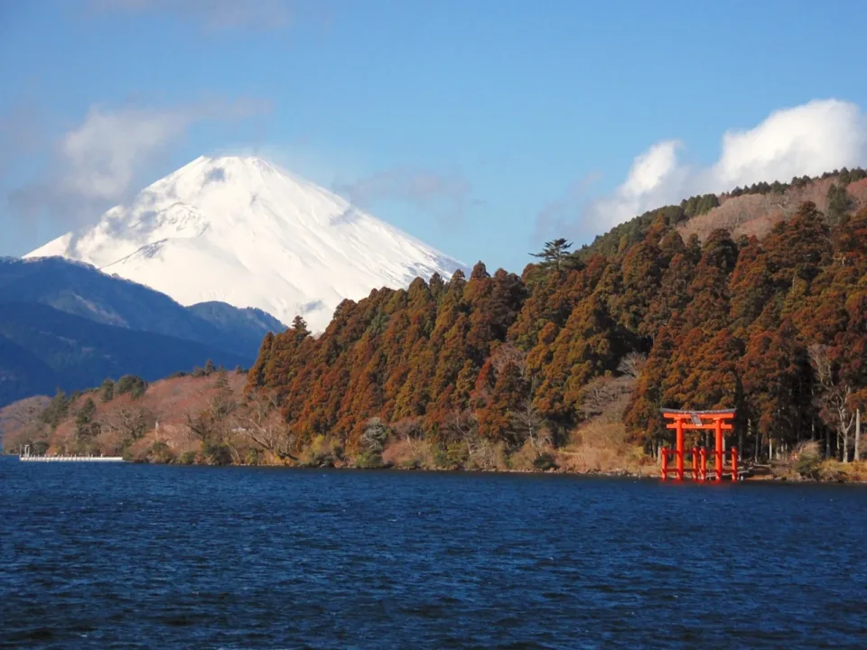 箱根蘆之湖與富士山