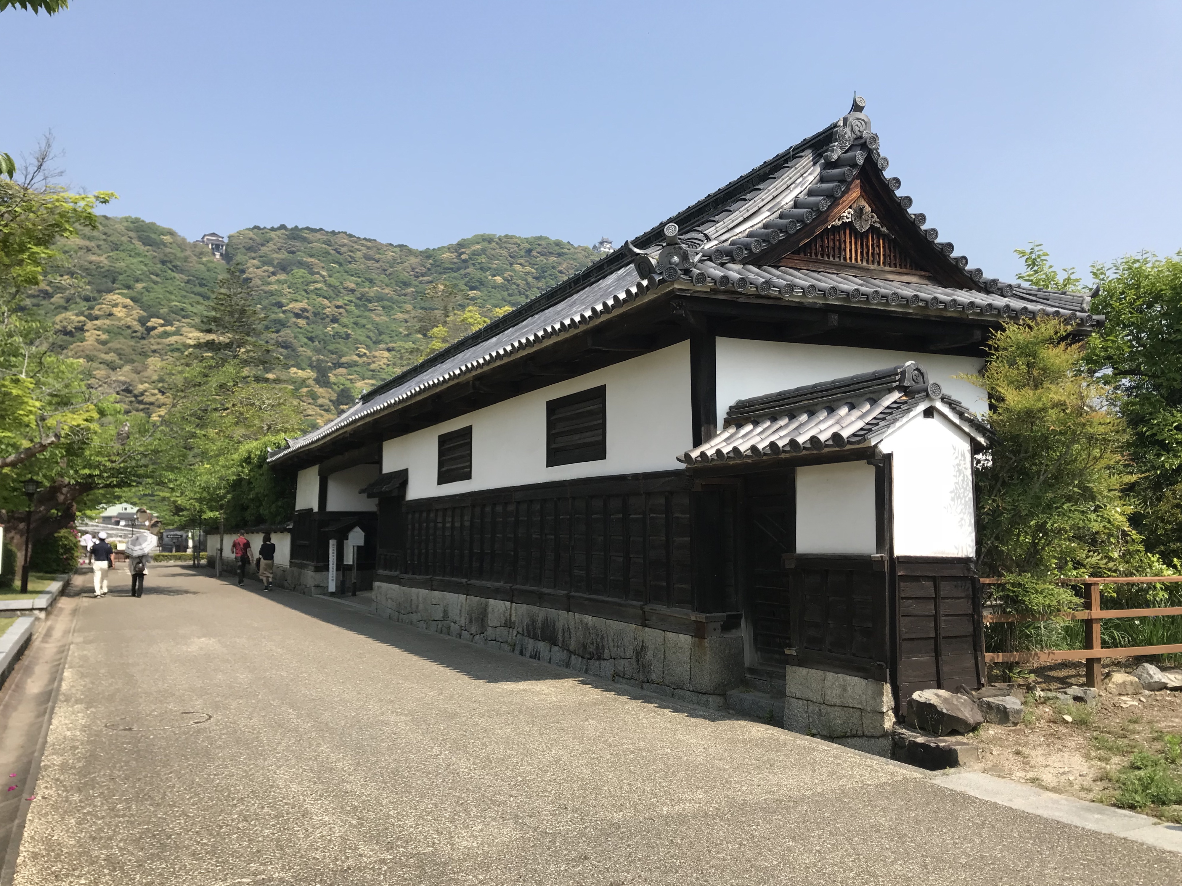 吉香公園內的香川家長屋門