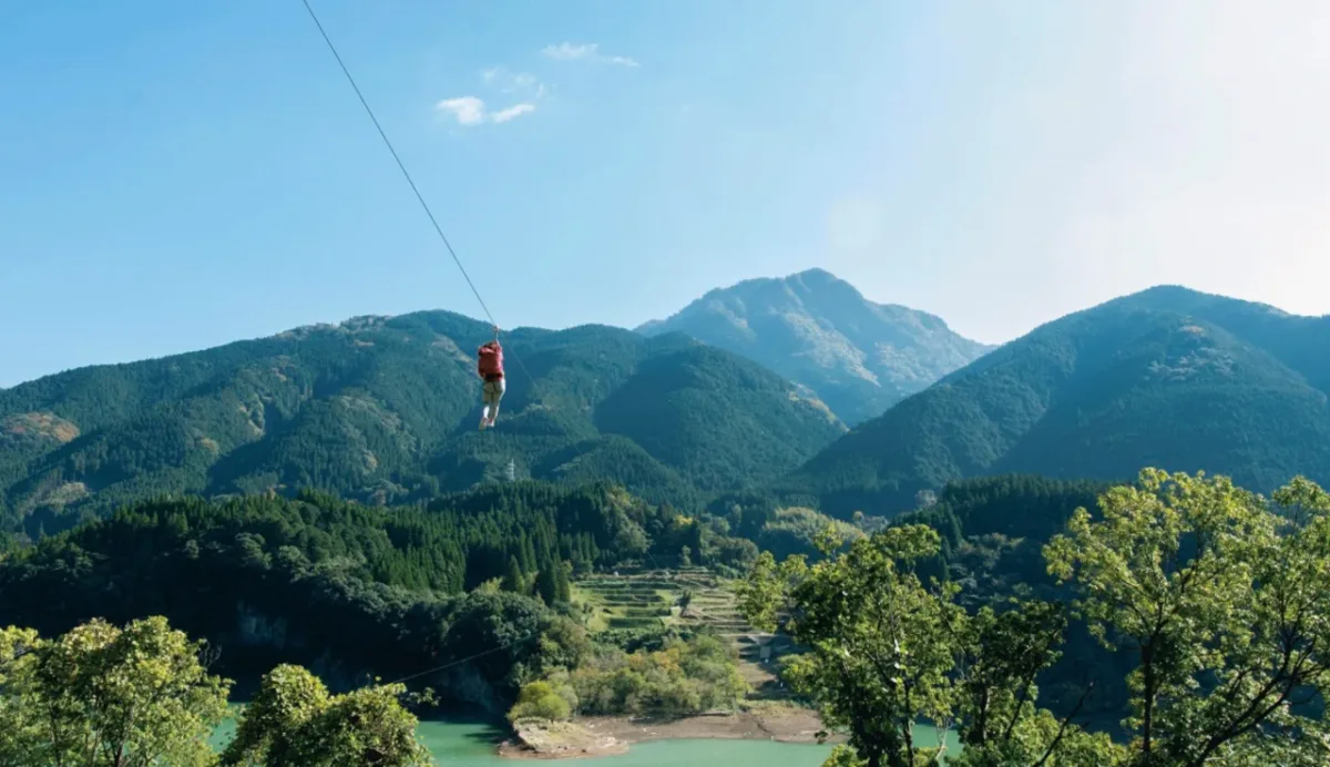 美里站點的高空滑索