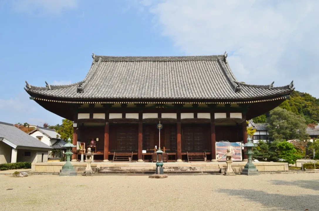 叡福寺金堂