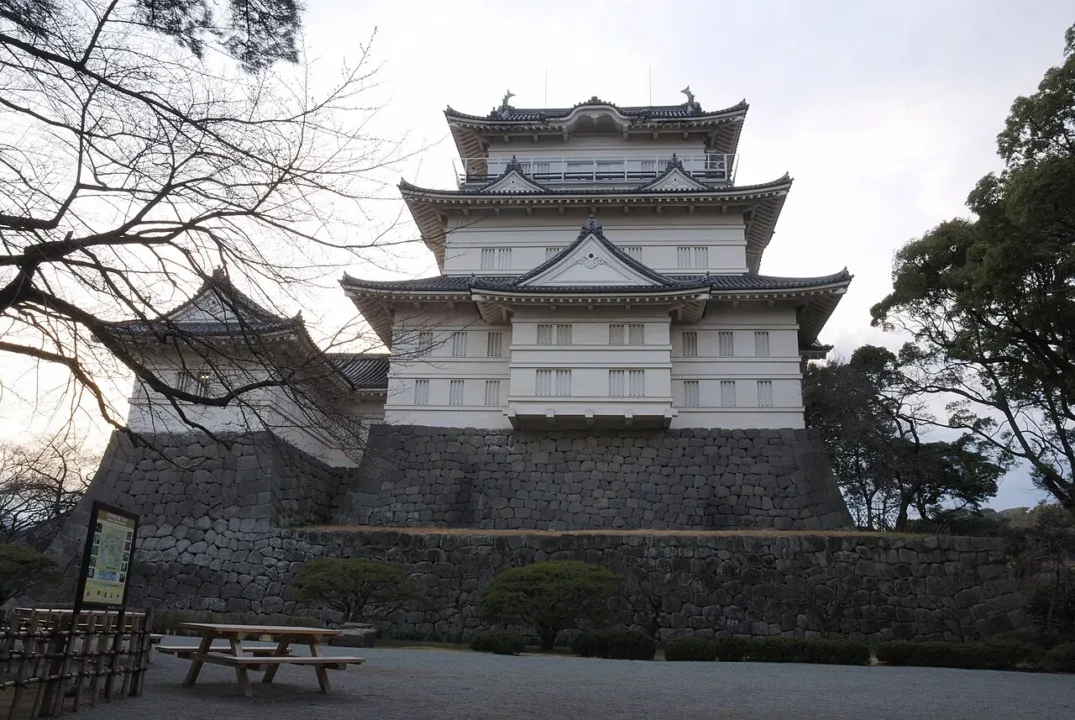 小田原城天守閣外觀