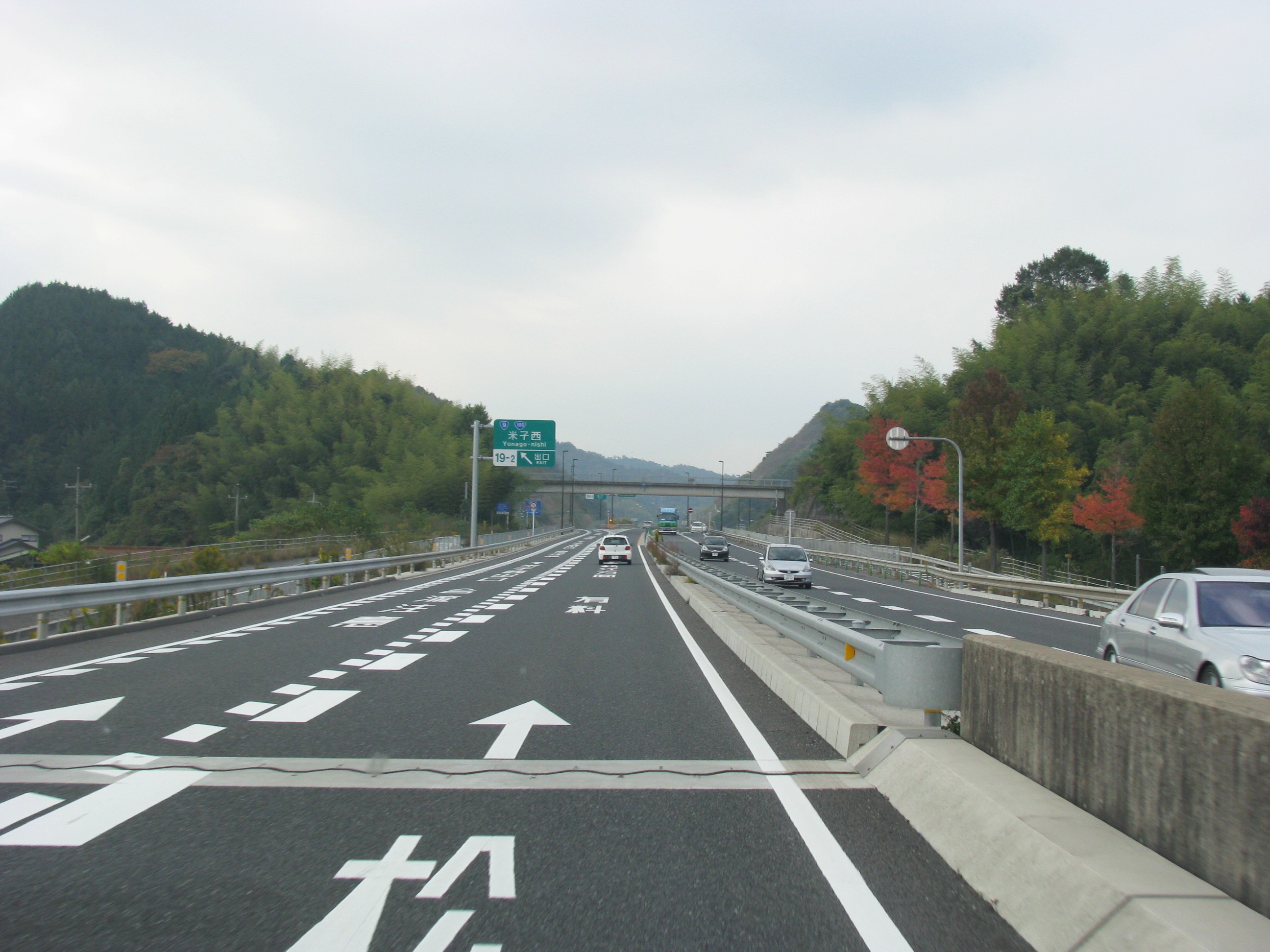 日本山陰自動車道的高速公路路段