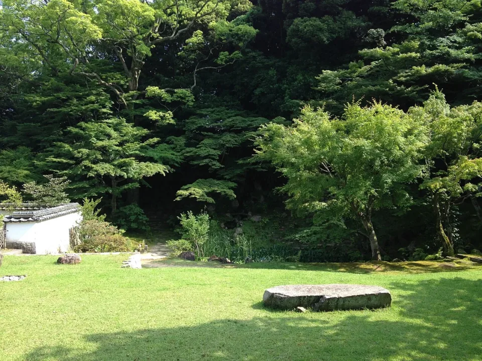 長府毛利邸的庭園