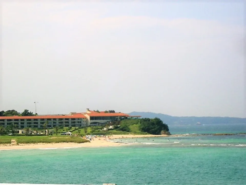 ホテル西長門リゾート與海水浴場