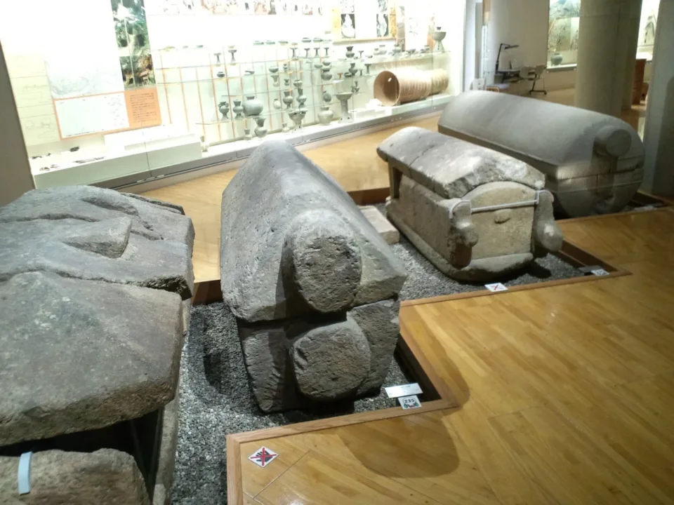 近飛鳥博物館展示的石棺