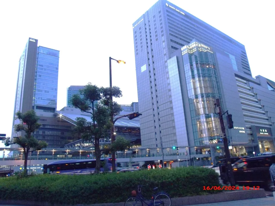大阪站城 Osaka Station City 外觀