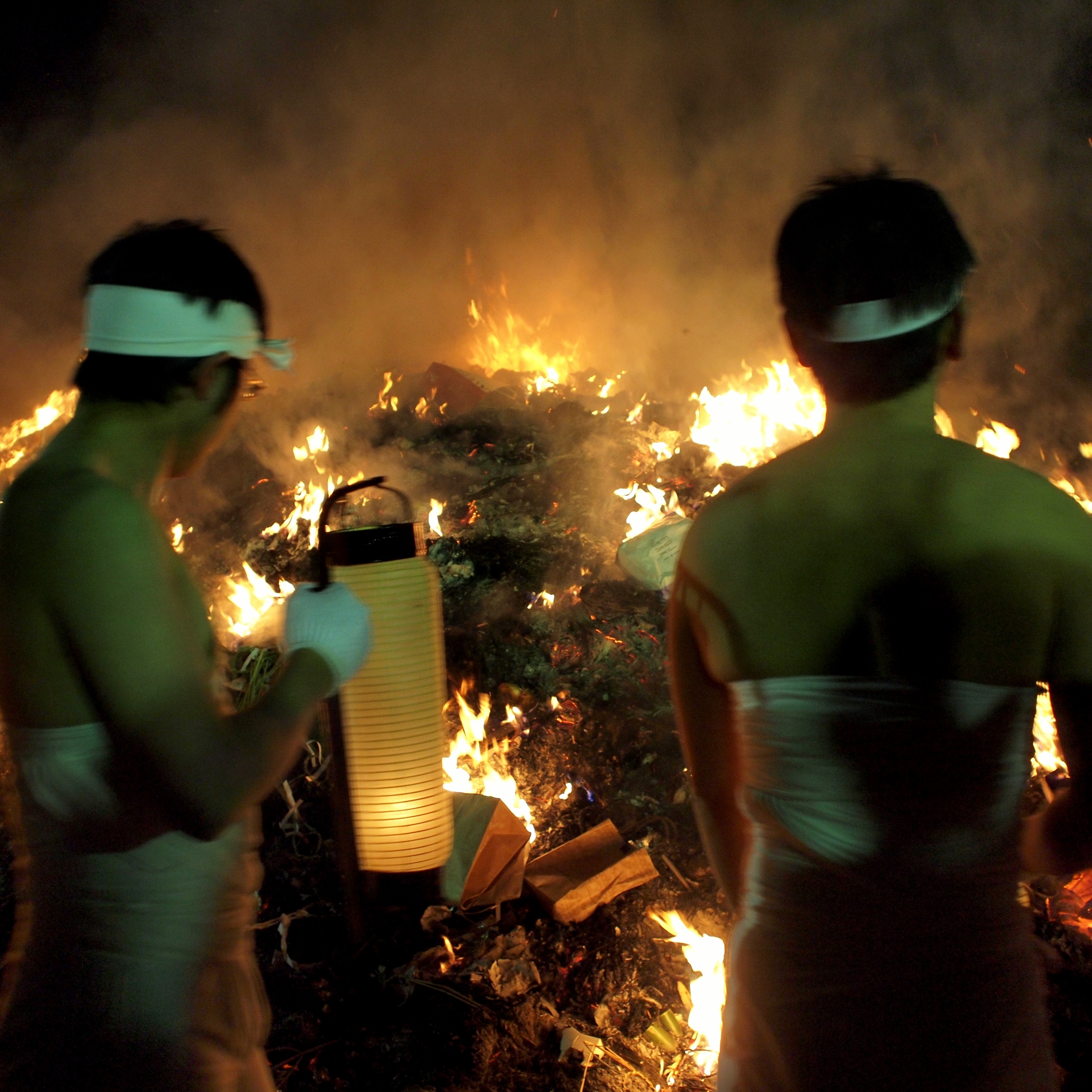 大崎八幡宮DONTO祭焚燒