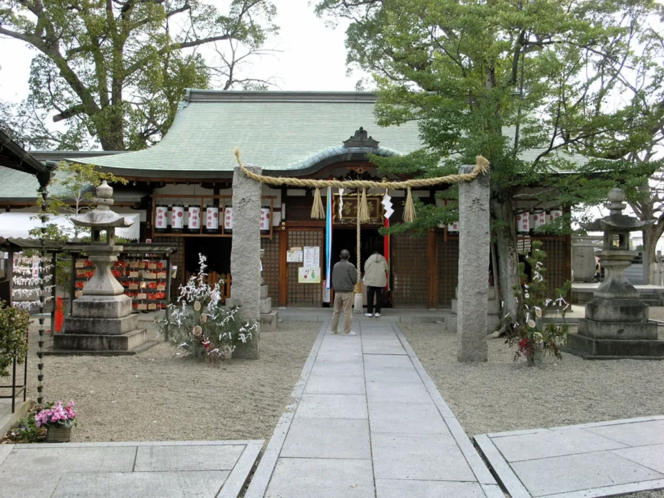 布忍神社