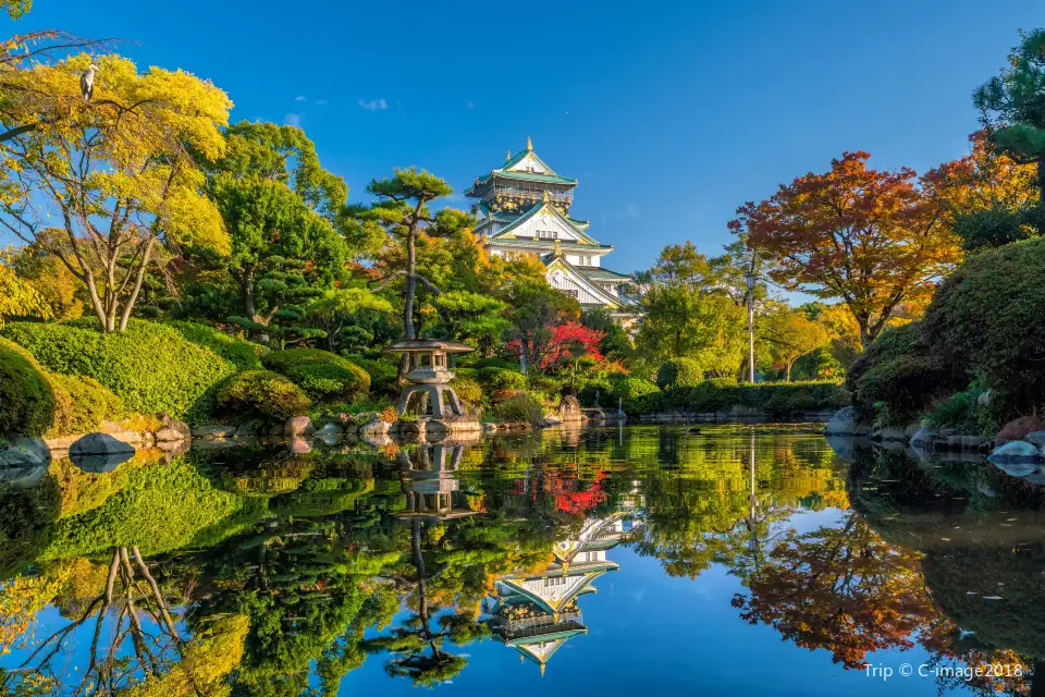 大阪城公園同護城河